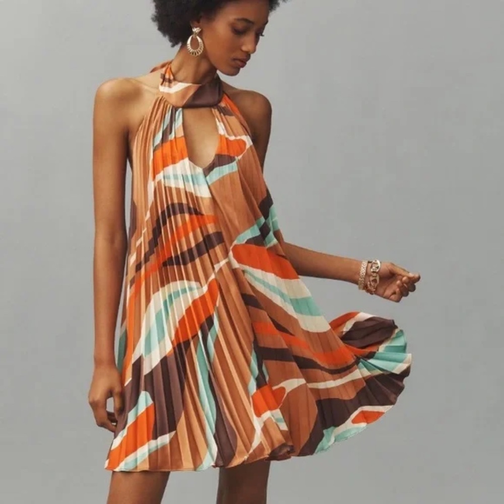 NWT Anthropologie Hutch Pleated Swing Mini Dress Size Small